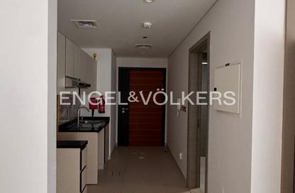 Apartment - Studio - 1 for rent in Al Waleed Garden 2 - Al Waleed Garden - Al Jaddaf - Dubai Apartment - Studio - 1 for rent in Al Waleed Garden 2 - Al Waleed Garden - Al Jaddaf - Dubai