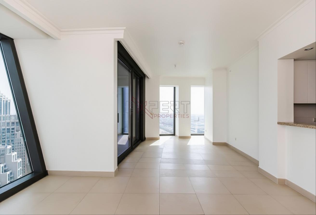 Burj & Fountain Views | High Floor Unit | Balcony photo 8