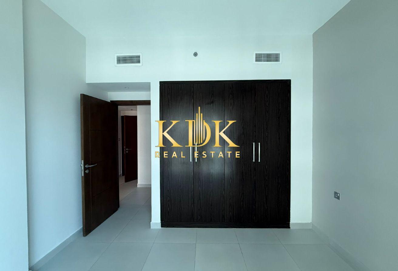 Affordable | 1BHK | Unfurnished | Close to Exit photo 9