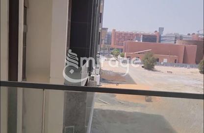 Apartment - Studio - 1 Bathroom for sale in Oasis 1 - Oasis Residences - Masdar City - Abu Dhabi