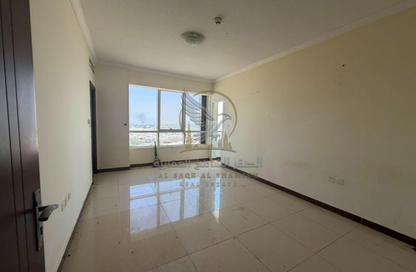 Apartment - 3 Bedrooms - 4 Bathrooms for rent in Al Qasimiah City - Sharjah