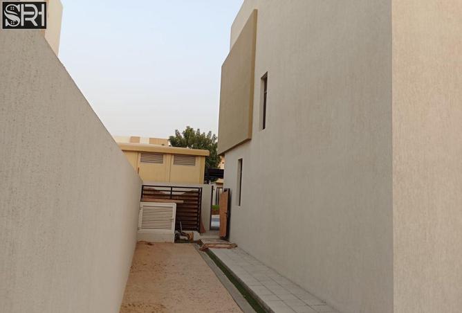 16220235 - Property Image 2