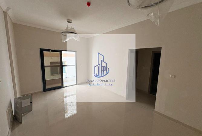 120161604 - Property Main Image