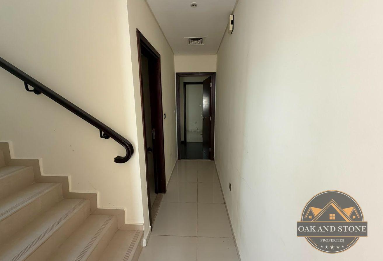 Corner Unit | 3BR + Maid | Spacious Family Home photo 12