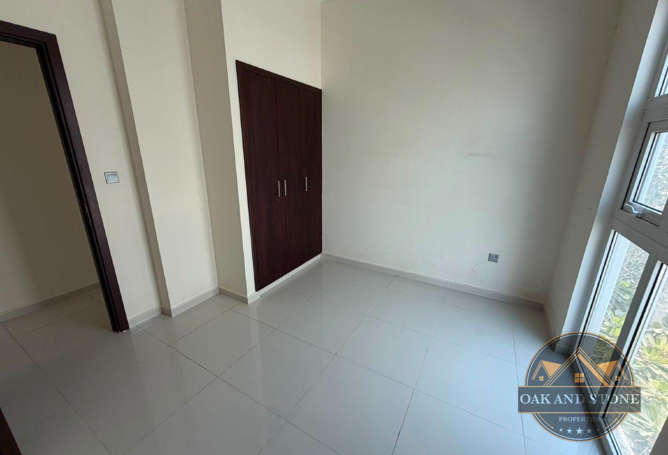 Corner Unit | 3BR + Maid | Spacious Family Home photo 9