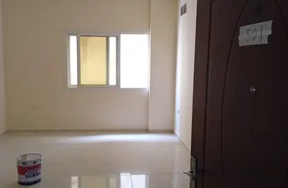 Apartment - 1 Bedroom - 2 Bathrooms for rent in Thuraya Al Majaz Building - Al Majaz 3 - Al Majaz - Sharjah