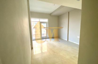 Apartment - 1 - 2 for rent in Platinum Residences 1 - Dubai Silicon Oasis - Dubai