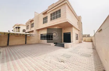 Villa - 4 Bedrooms - 6 Bathrooms for rent in Hoshi 1 - Hoshi - Al Badie - Sharjah