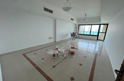 Apartment - 3 - 3 for rent in Zahrata Al Majaz Building - Al Majaz 2 - Al Majaz - Sharjah