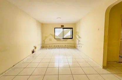 شقة - غرفة نوم - 2 حمامات للايجار في منخول - بر دبي - دبي شقة - غرفة نوم - 2 حمامات للايجار في منخول - بر دبي - دبي