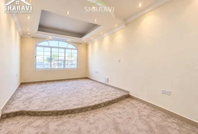163718080 - Property Image 2