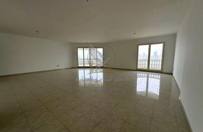 Apartment - 3 - 4 for rent in Al Majaz 3 - Al Majaz - Sharjah