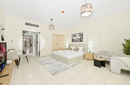 Apartment - Studio - 1 Bathroom for rent in Building IC1-EMR-24 - Emirates Cluster - International City - Dubai