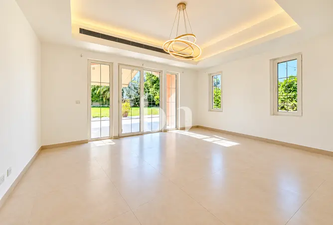 162342923 - Property Image 3