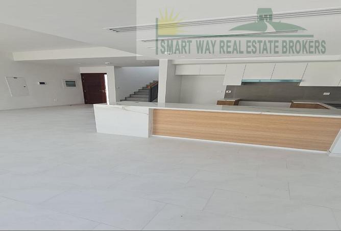 87044299 - Property Image 3