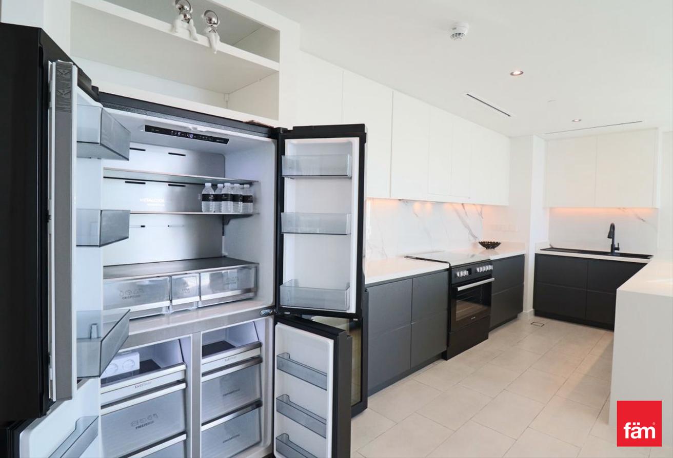 3BR + Maid | Full Sea View | Brand New | La Vie photo 8