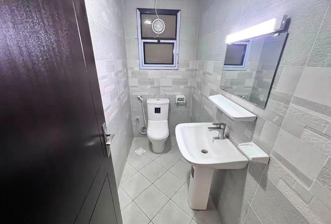 141909103 - Property Image 2