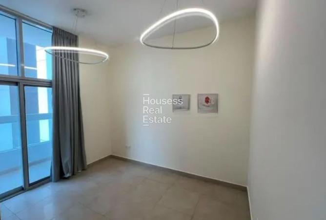 128381410 - Property Image 3