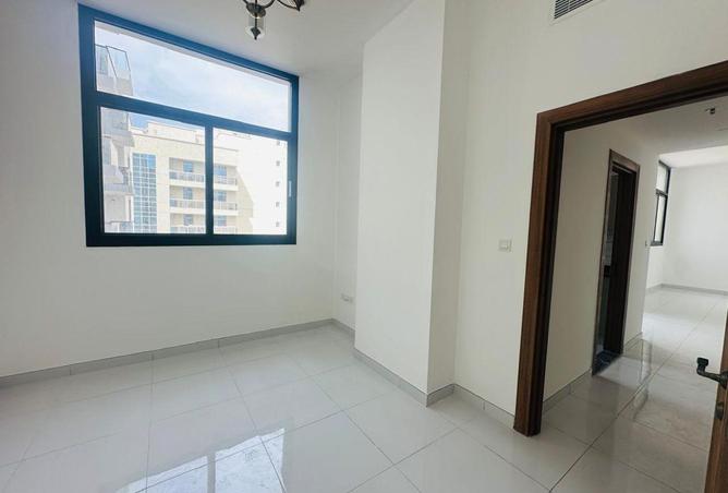 70676621 - صورة العقار 3