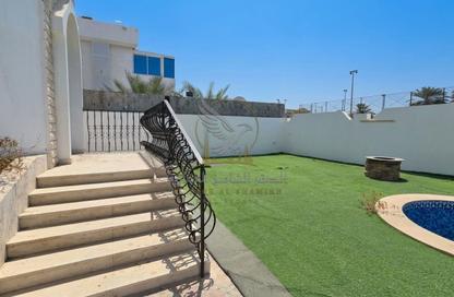 Villa - 5 - 6 for rent in Sharqan - Al Heerah - Sharjah Villa - 5 - 6 for rent in Sharqan - Al Heerah - Sharjah