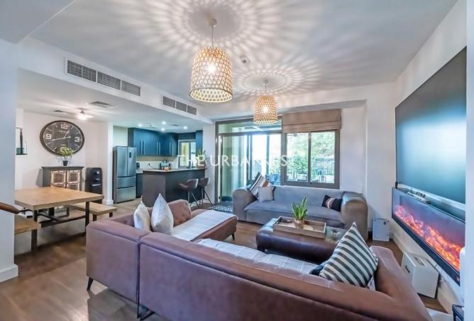 103253857 - Property Image 3