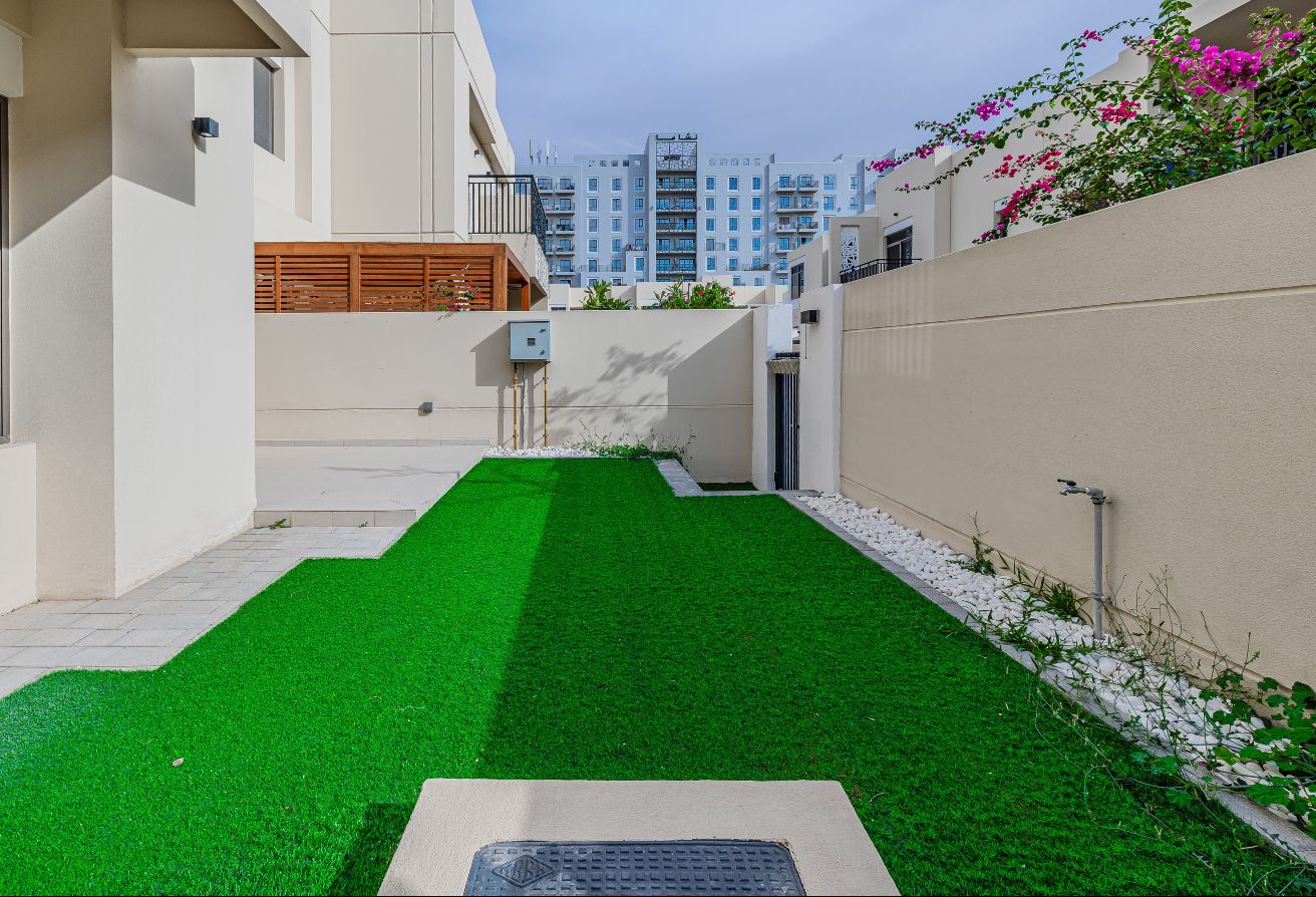 3 bedroom townhouse in Safi Townhouses, Town Square: 21