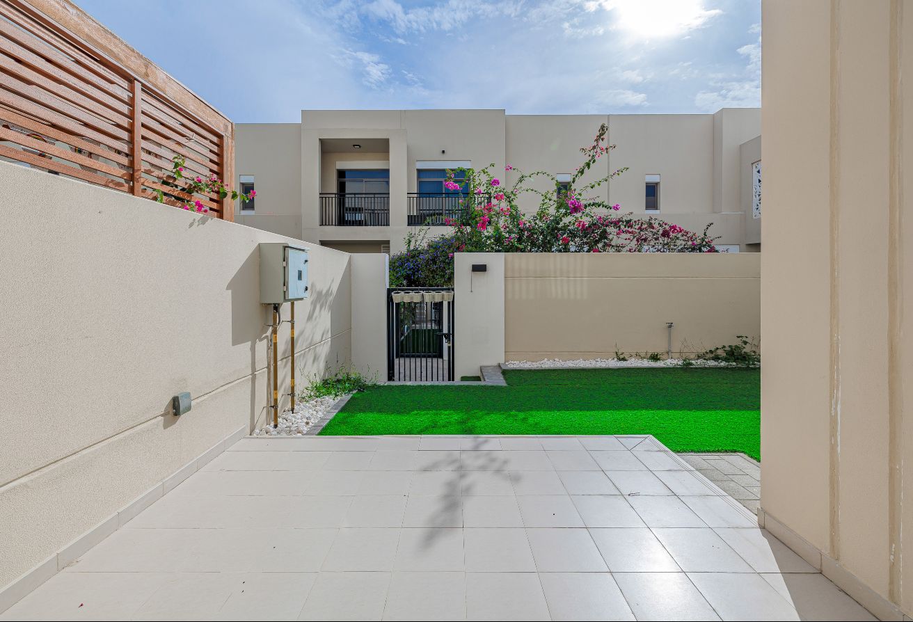 3 bedroom townhouse in Safi Townhouses, Town Square: 20