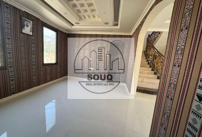 75403131 - Property Image 2