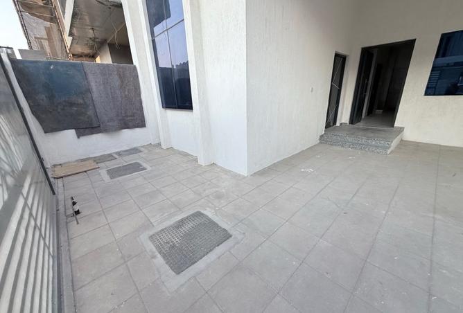 141436010 - Property Image 3