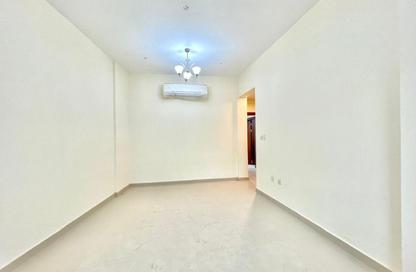 Apartment - 1 Bedroom - 2 Bathrooms for rent in Muwaileh 29 Building - Muwaileh - Sharjah