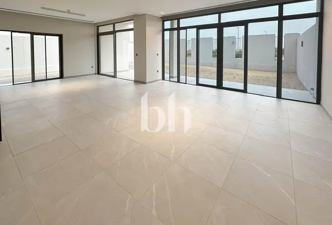 163231785 - Property Image 2