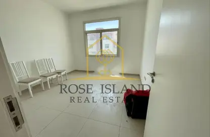 Apartment - 1 Bedroom - 2 Bathrooms for sale in Al Khaleej Village - Al Ghadeer - Abu Dhabi