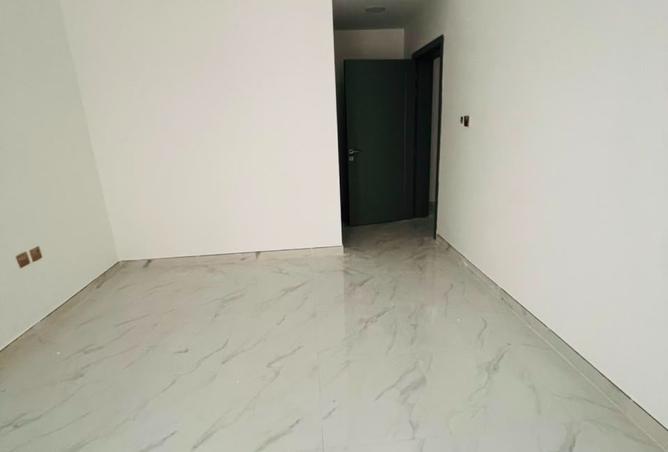 141899920 - Property Image 3