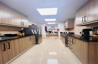 Apartment - 3 Bedrooms - 4 Bathrooms for sale in Shams 2 - Shams - Jumeirah Beach Residence - Dubai