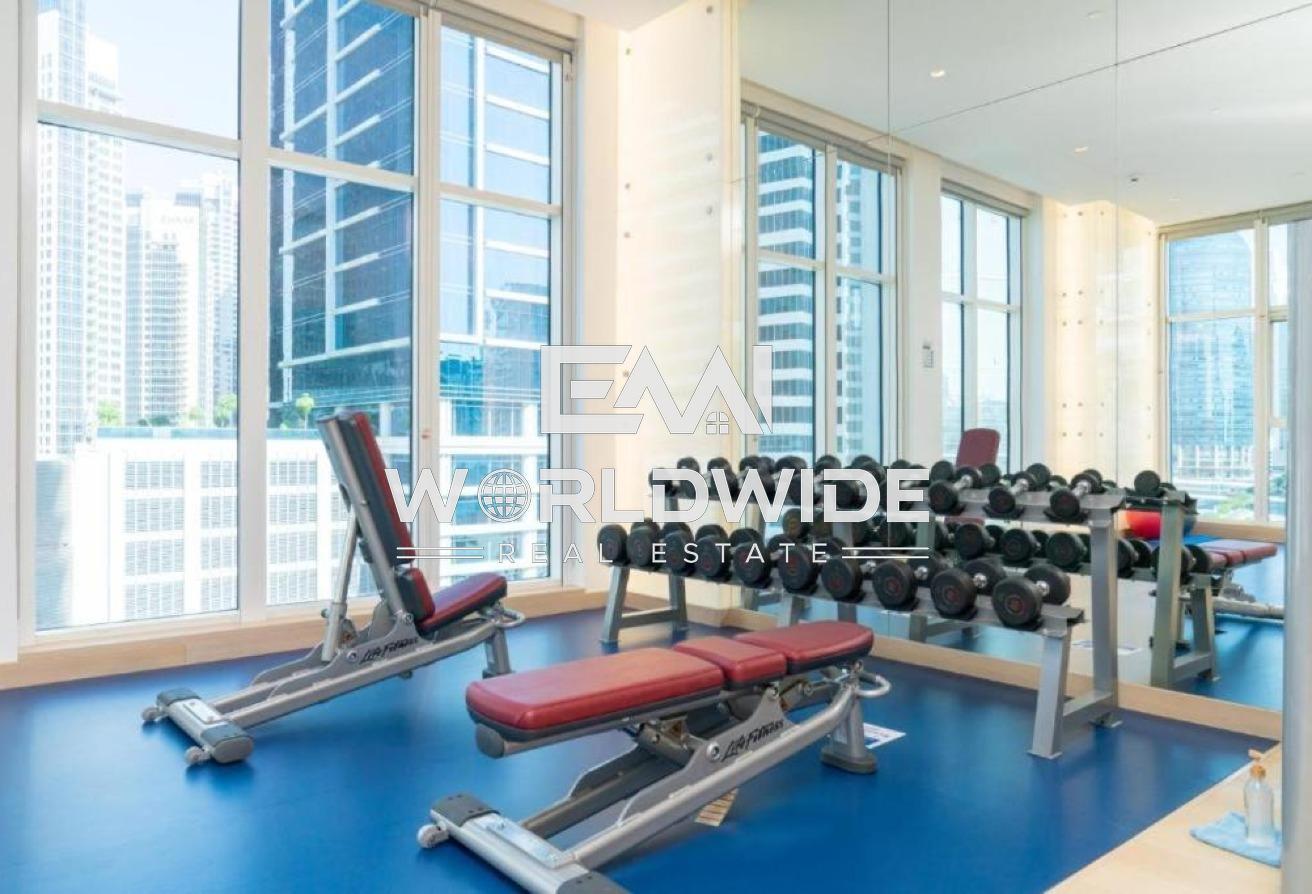 Near Dubai Mall | High Floor | Full Canal View photo 8