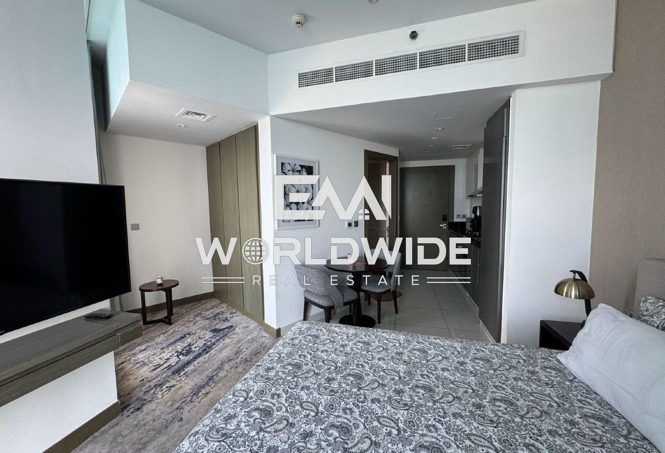 Near Dubai Mall | High Floor | Full Canal View photo 4
