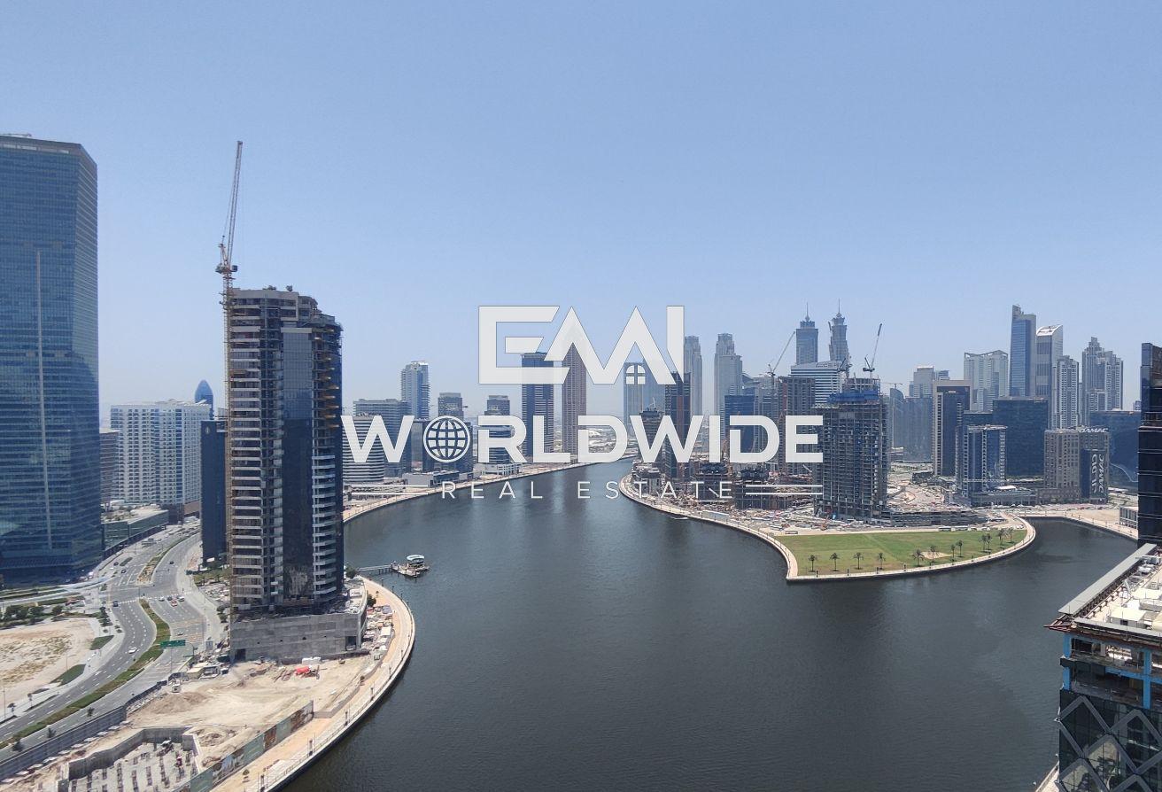 Near Dubai Mall | High Floor | Full Canal View photo 6