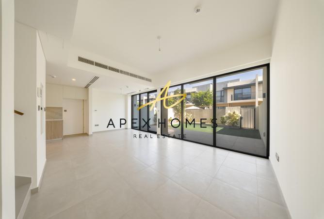 77787700 - Property Image 2