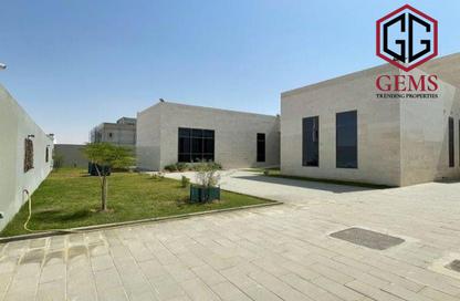 Villa - 4 - 5 for rent in Al Aweer 1 - Al Aweer - Dubai Villa - 4 - 5 for rent in Al Aweer 1 - Al Aweer - Dubai