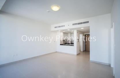 Apartment - 1 - 2 for rent in Golden Sands 16 - Al Mankhool - Bur Dubai - Dubai