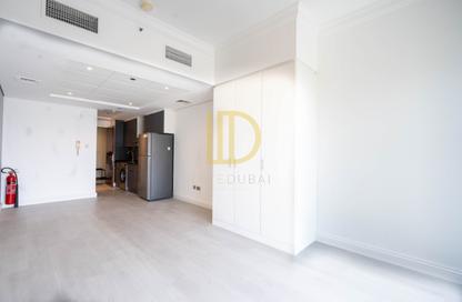 Apartment - Studio - 1 for rent in Lake View Tower - JLT Cluster B - Jumeirah Lake Towers - Dubai