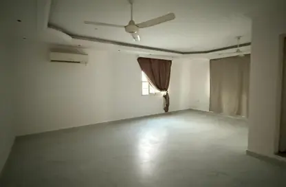 فيلا - 5 غرف نوم - 7 حمامات للايجار في الضاحية 3بي - النوف - الشارقة