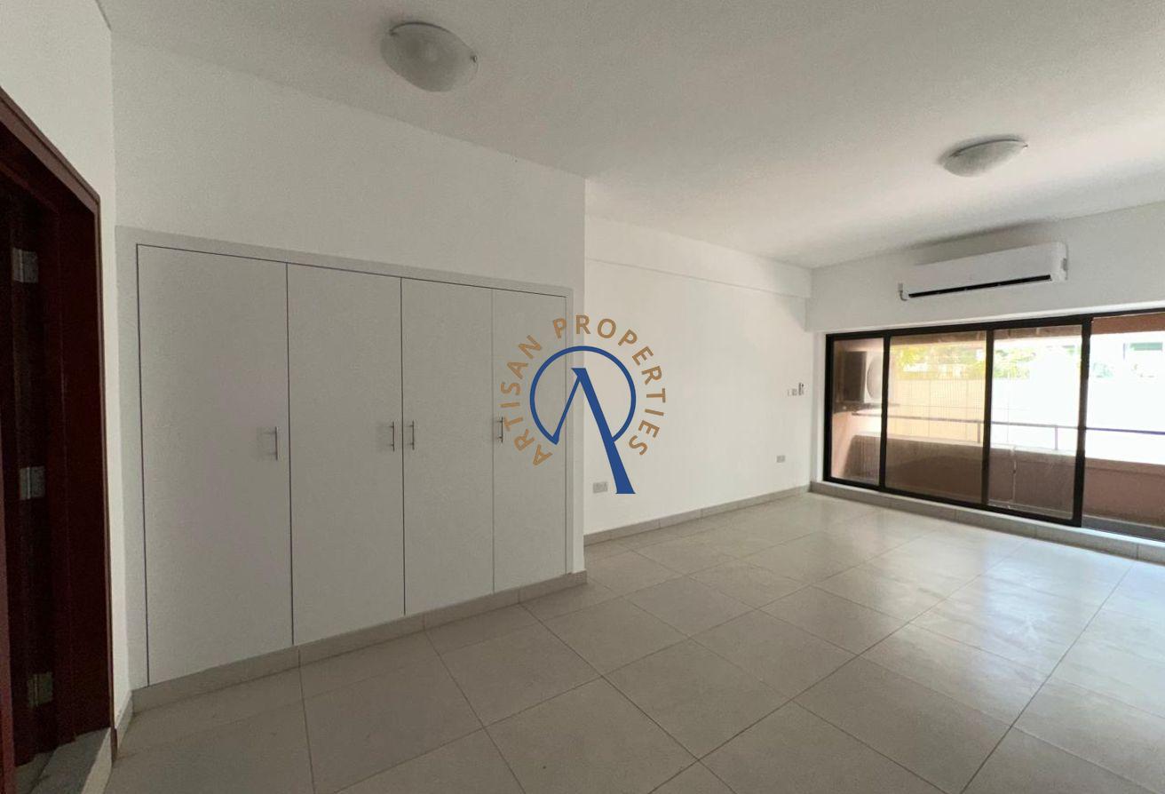 STAFF ACCOMMODATION | MULTIPLE UNITS | CALL NOW photo 4