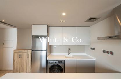Apartment - 1 Bedroom - 2 Bathrooms for sale in West Avenue Tower - Dubai Marina - Dubai