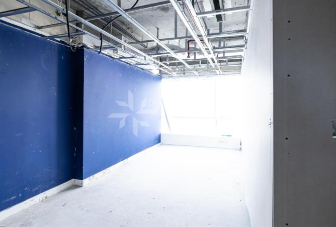 98271986 - Property Image 3