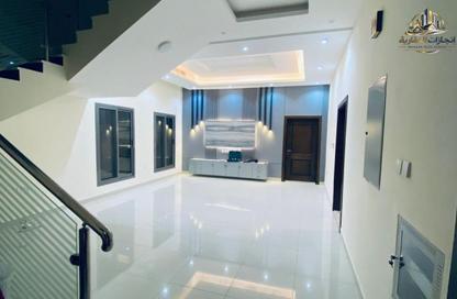 Villa - 4 Bedrooms - 6 Bathrooms for rent in Al Helio 2 - Al Helio - Ajman