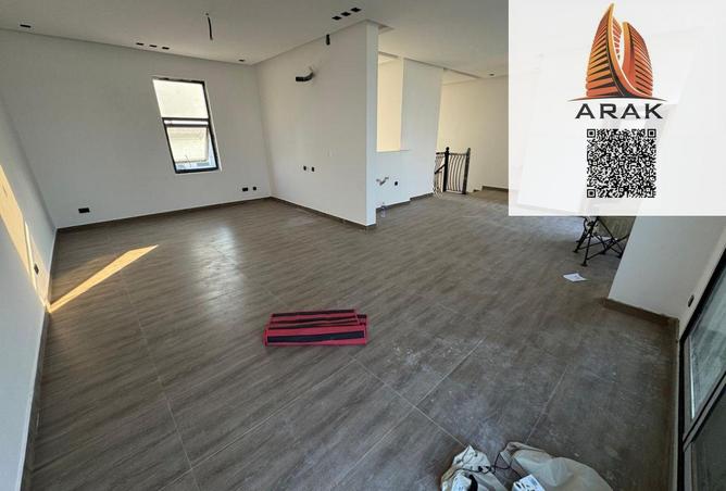 16180002 - Property Image 3