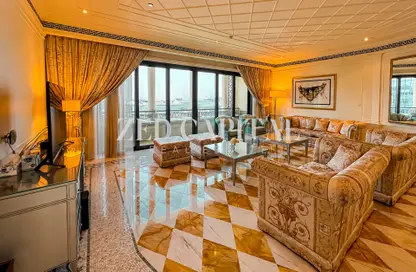 Apartment - 3 Bedrooms - 4 Bathrooms for rent in Palazzo Versace - Culture Village - Dubai