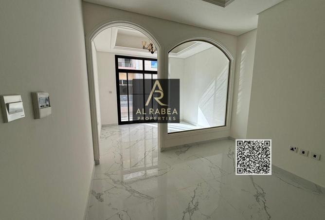 69892196 - Property Image 2