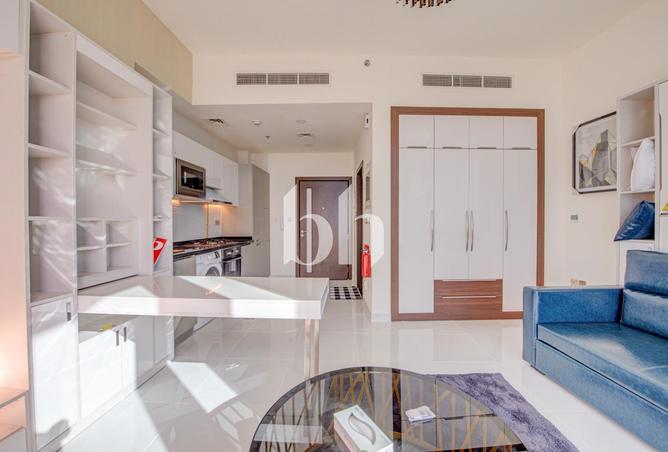 81942845 - Property Image 2